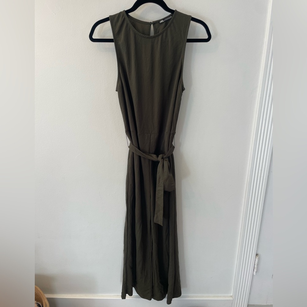 Zara size small olive green pantsuit